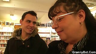 Видео за големи влажни титки (Хуелц Вентура, Алекса Никол) - 2022-02-25 19:52:46