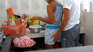 Видео на Crossing Guard Fucks A Big Butt (Роуз Монро) - 2022-04-15 00:21:41